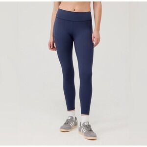Outdoor Voices SuperForm Zoom 7/8 Leggings in Dark Sky Pocket‎ Navy  XS